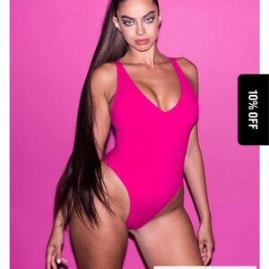 TA3 Plungey green swimsuit